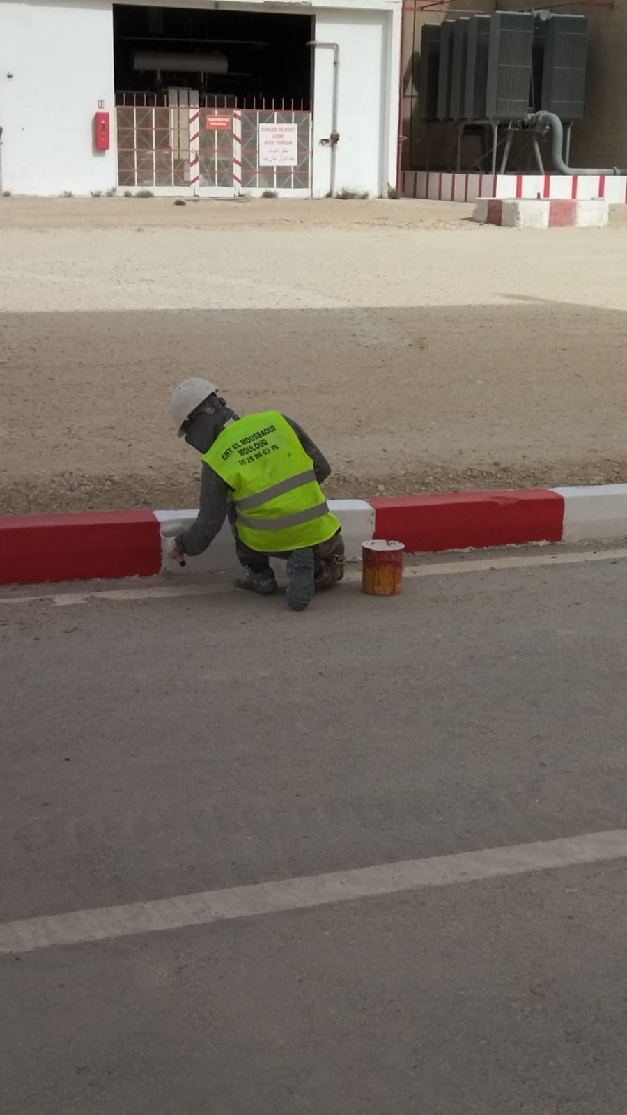 Hangar en charpente métallique